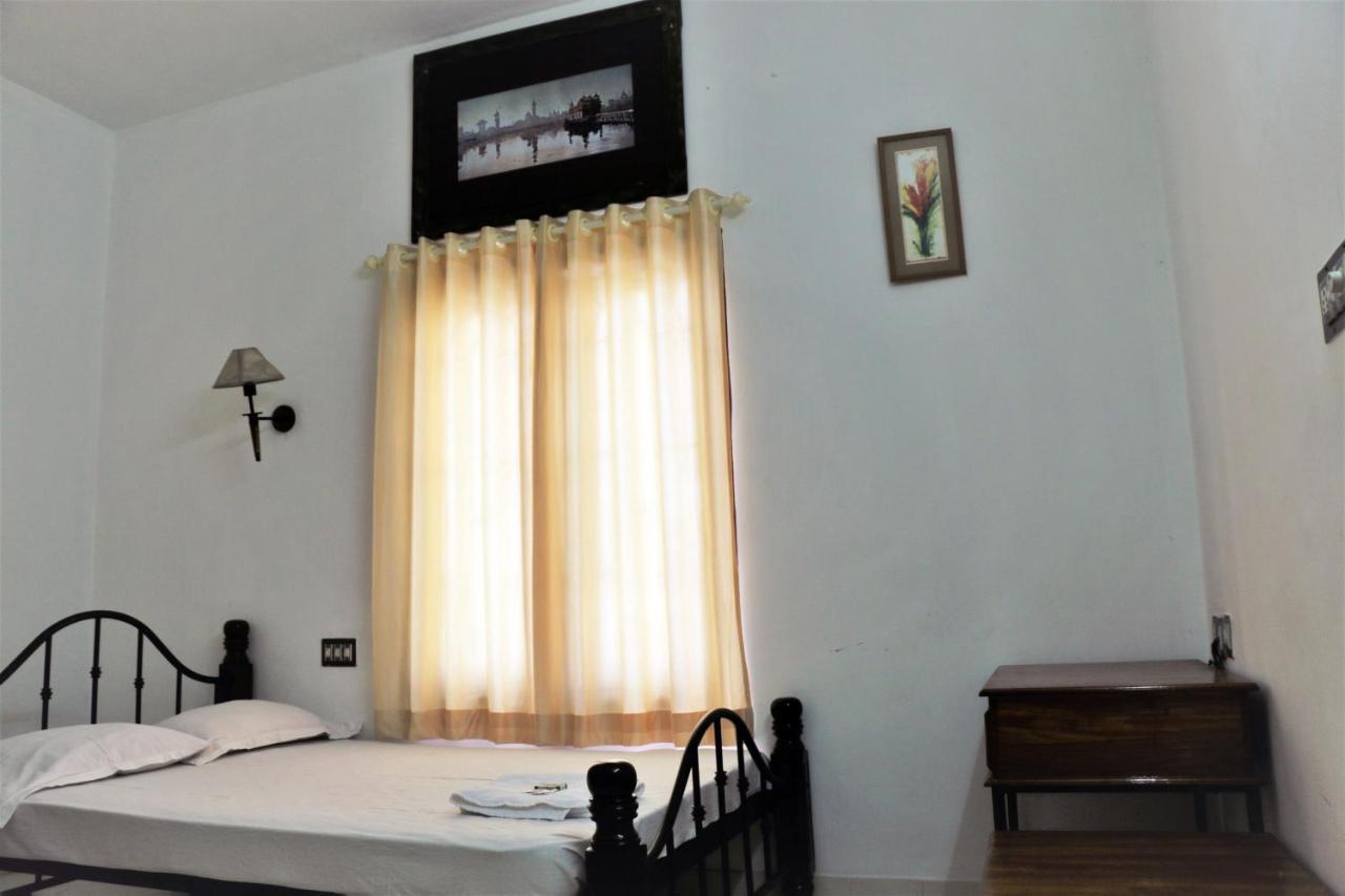 East Coast Hotel Thiruvananthapuram Exterior foto