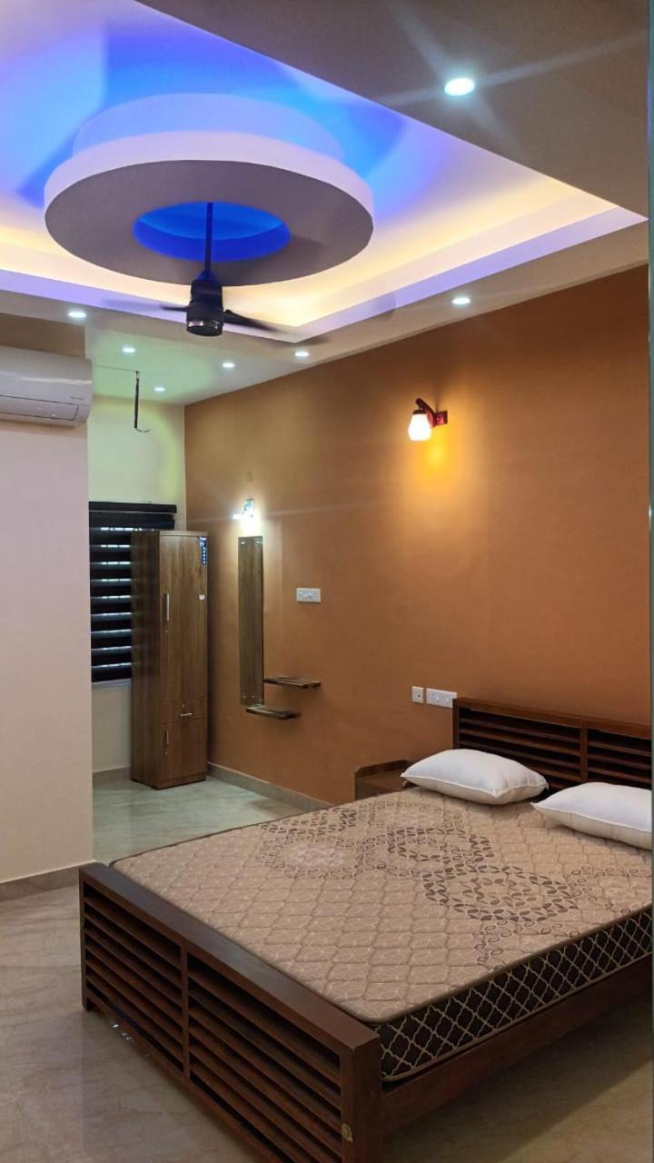 East Coast Hotel Thiruvananthapuram Exterior foto